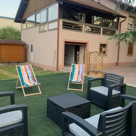 Maison Charmante A Avec Jardin Casa de Férias *